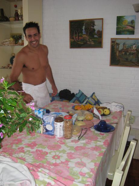 img_0842_20 Gil at breakfast