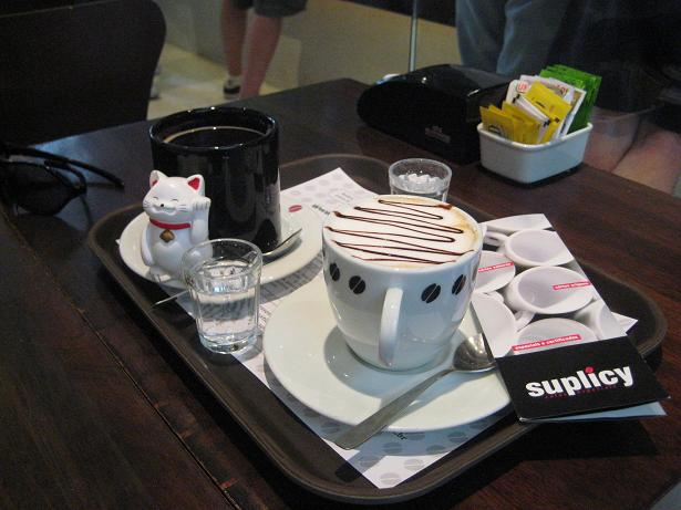 img_1145 Suplicy coffee shop in the city